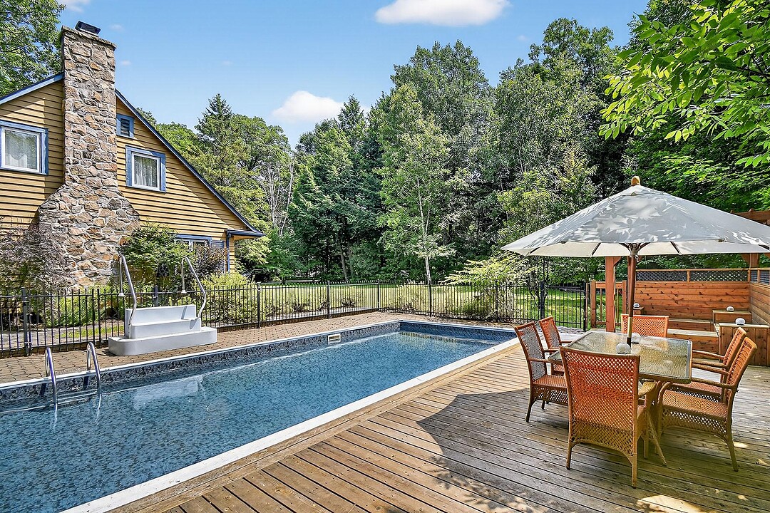 110 Ch. Le Roy, Montebello, Quebec