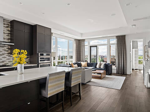 33 Burma Star Road SW #403, Calgary