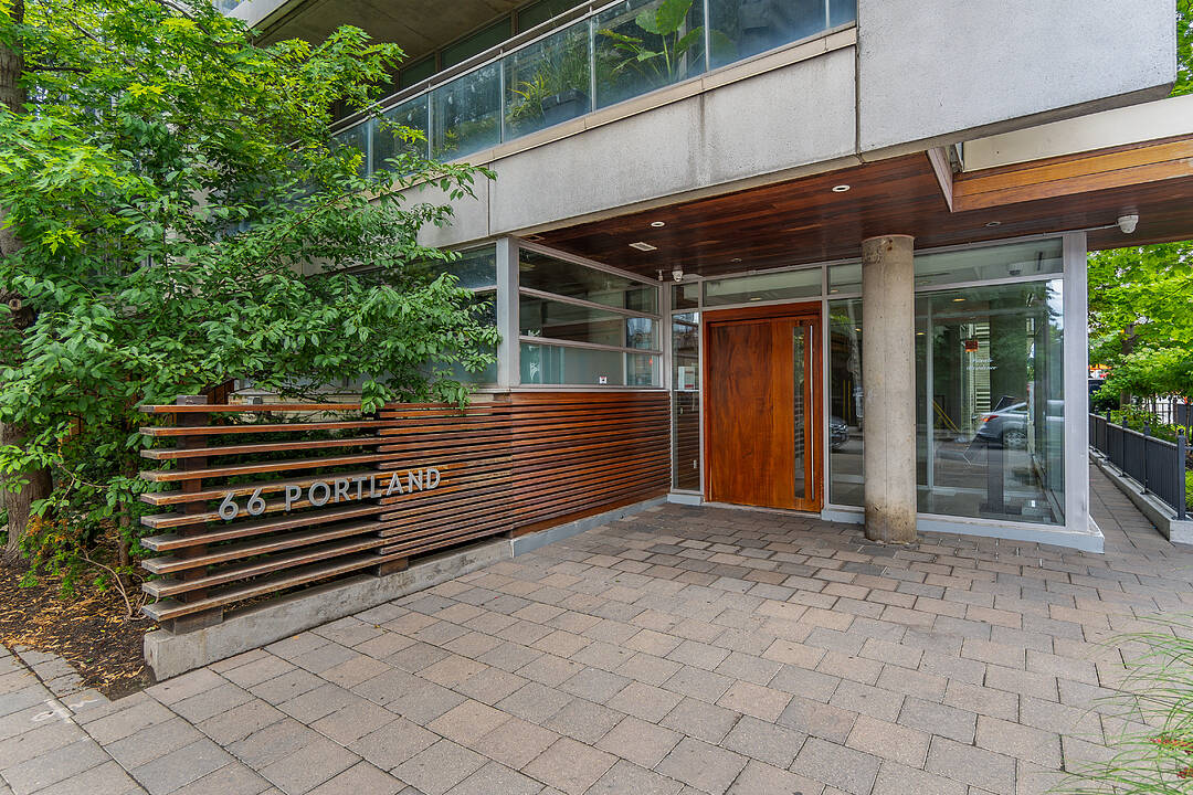 66 Portland St #409, Toronto, Ontario