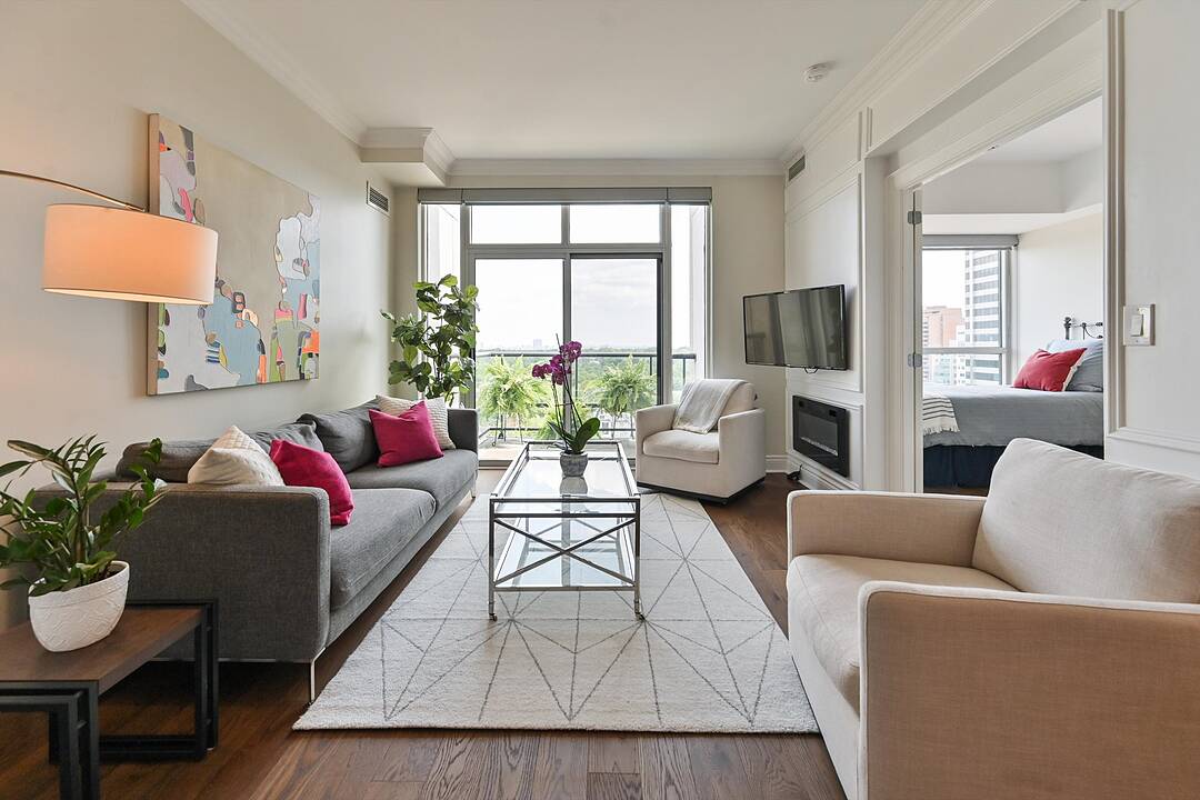 10 Delisle Ave #1101, Toronto, Ontario