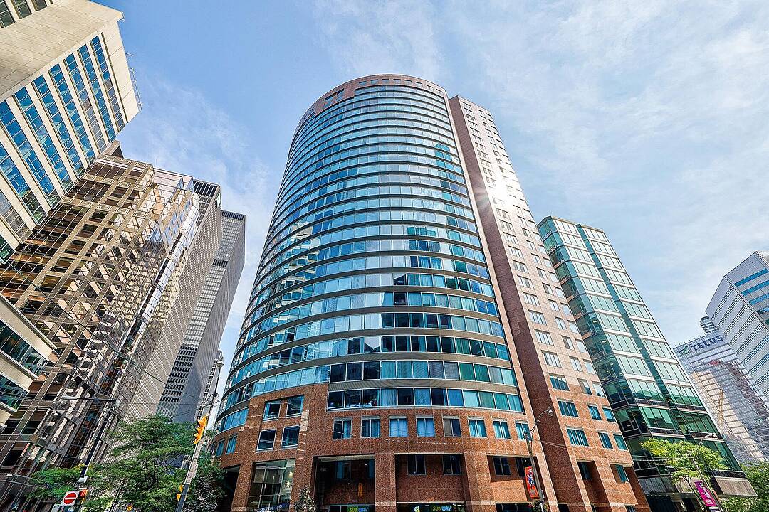 33 University Ave #2506, Toronto, Ontario