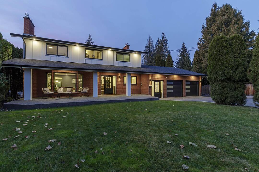 4540 Lakeshore Road, Kelowna, British Columbia