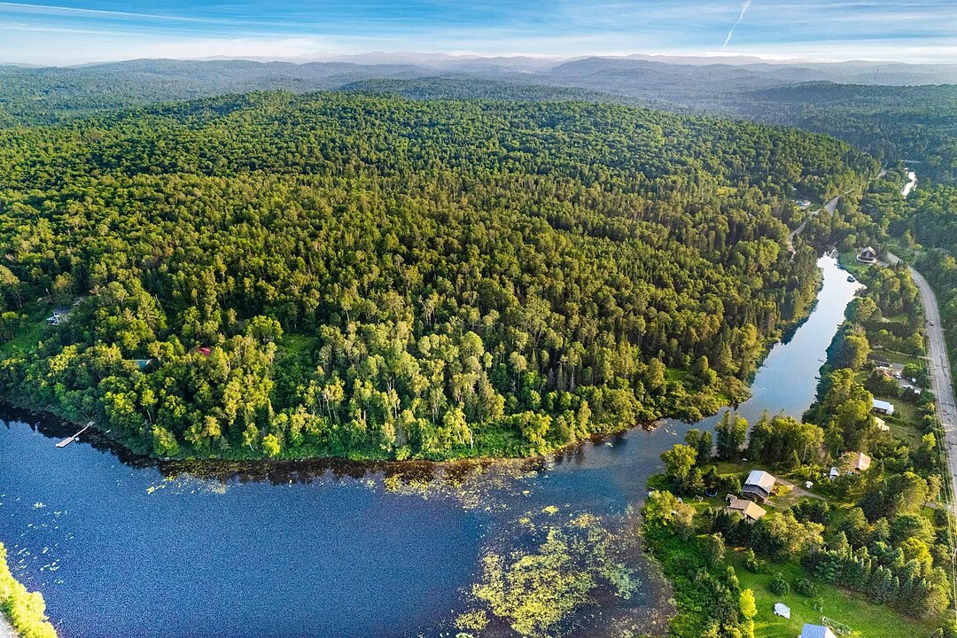 19 Ch. de la Rivière, La Macaza, Québec