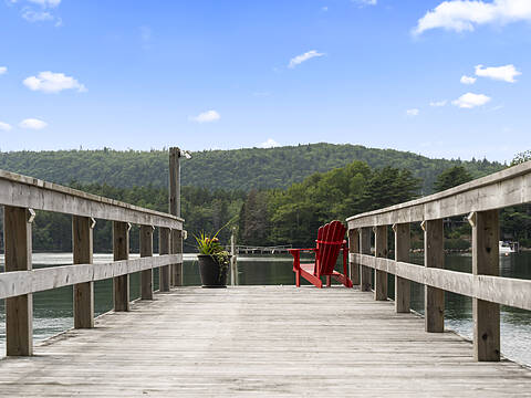 261 Viewmount Drive, Allen Heights