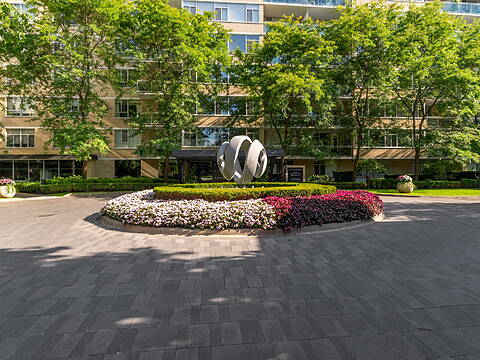 1 Benvenuto Pl ##321, Toronto