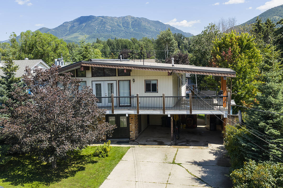 37 Mt. Proctor Avenue, Fernie, British Columbia