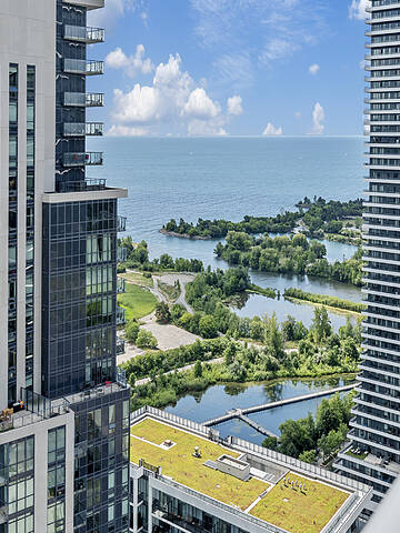 56 Annie Craig Dr SE #3401, Toronto