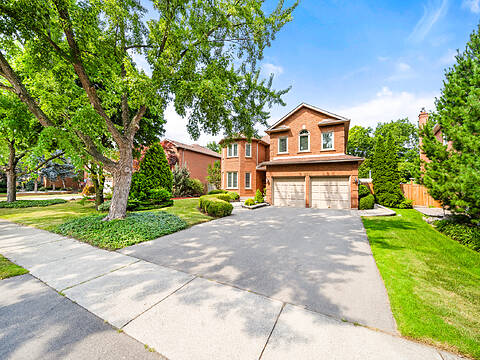 2207 Winding Woods Drive, Oakville
