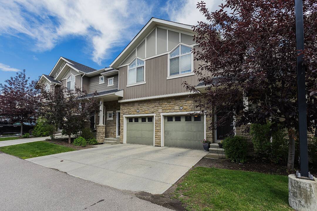 564 Evanston Manor NW, Calgary, Alberta