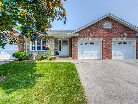 150 Oak St #8, Norfolk