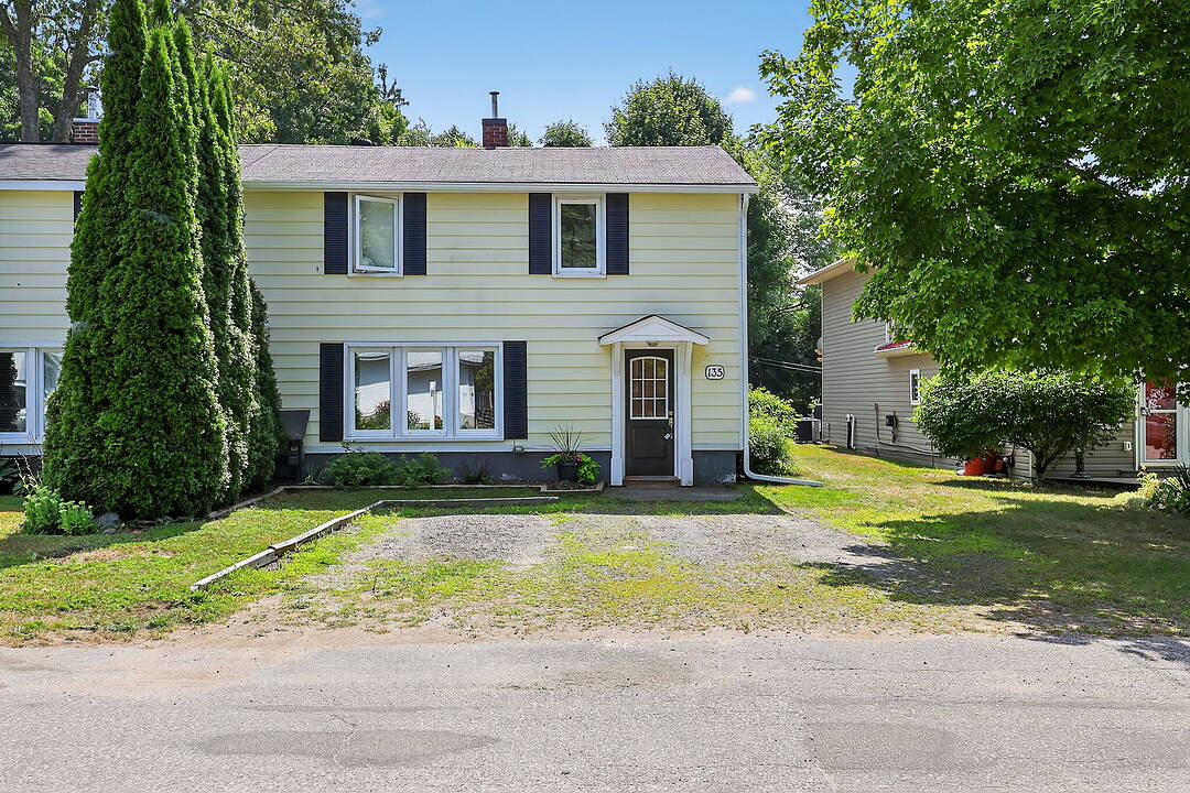 135 Fraser St, Gravenhurst, Ontario