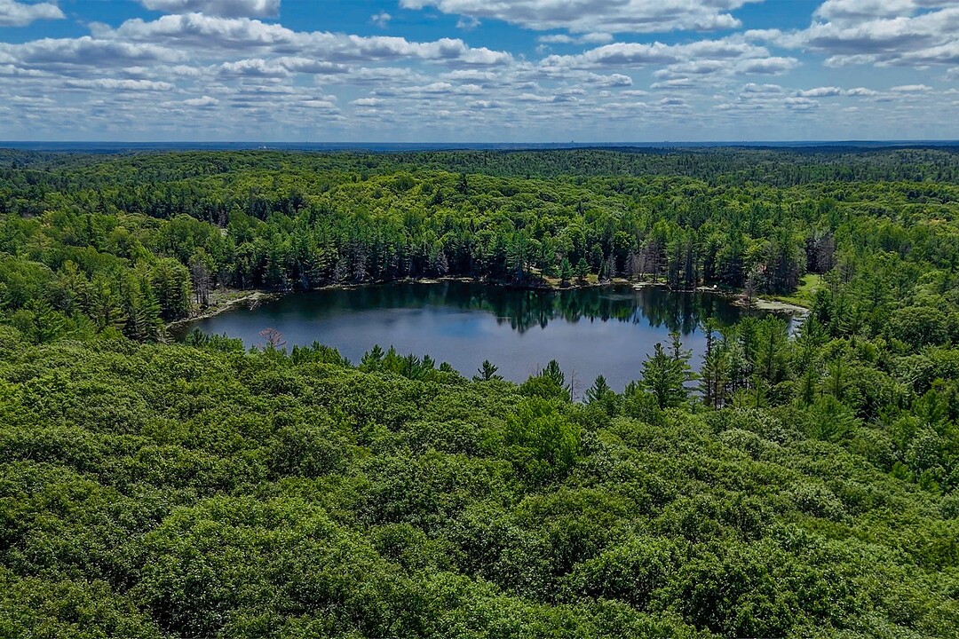 1084 Mtée St-Amour, Cantley, Québec