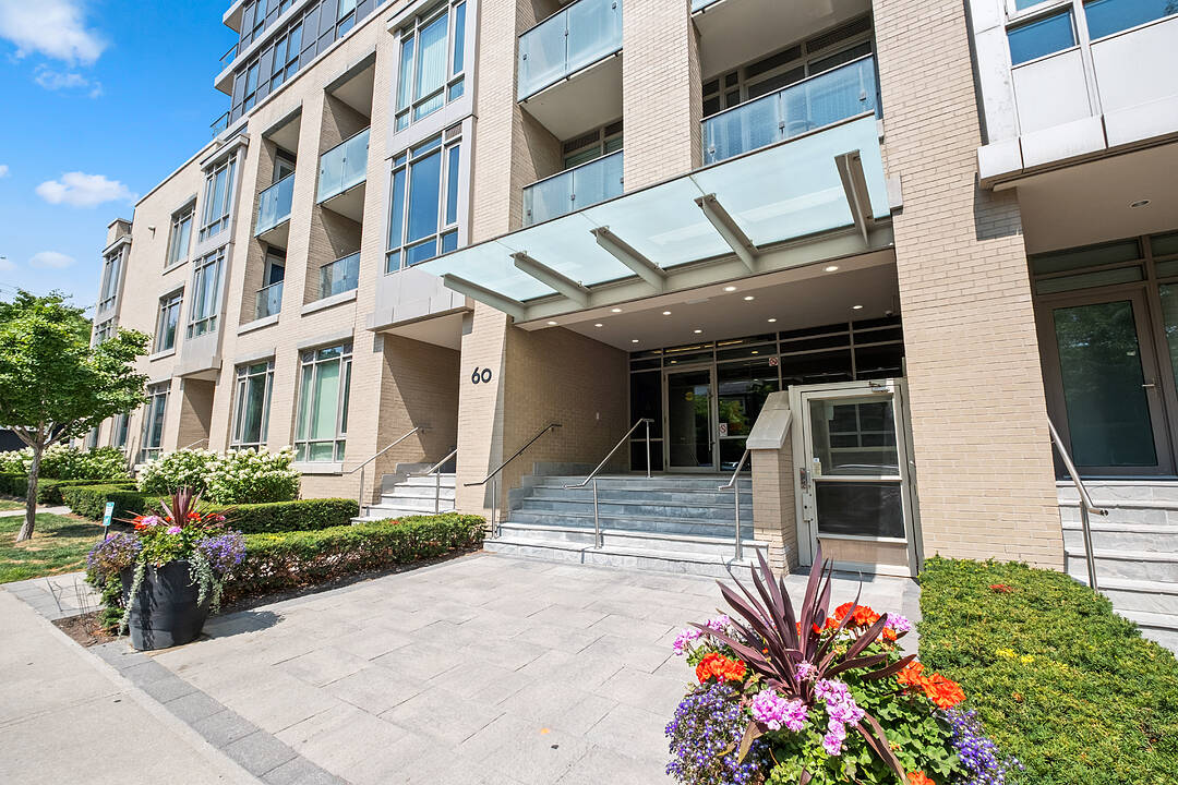 60 Berwick Ave #508, Toronto, Ontario