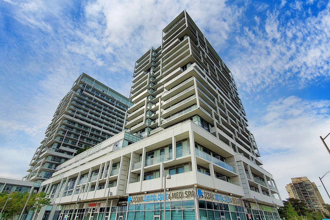 65 Speers Rd #1803, Oakville, Ontario