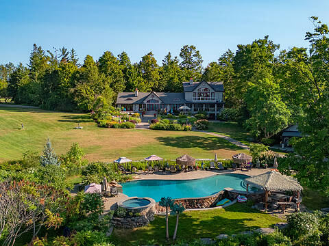 2533 Ridge Road W, Oro-Medonte