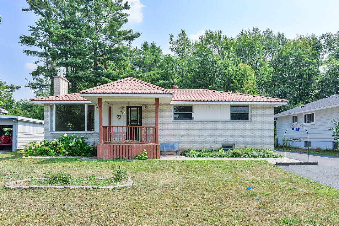 455 Fairview Dr, Gravenhurst, Ontario