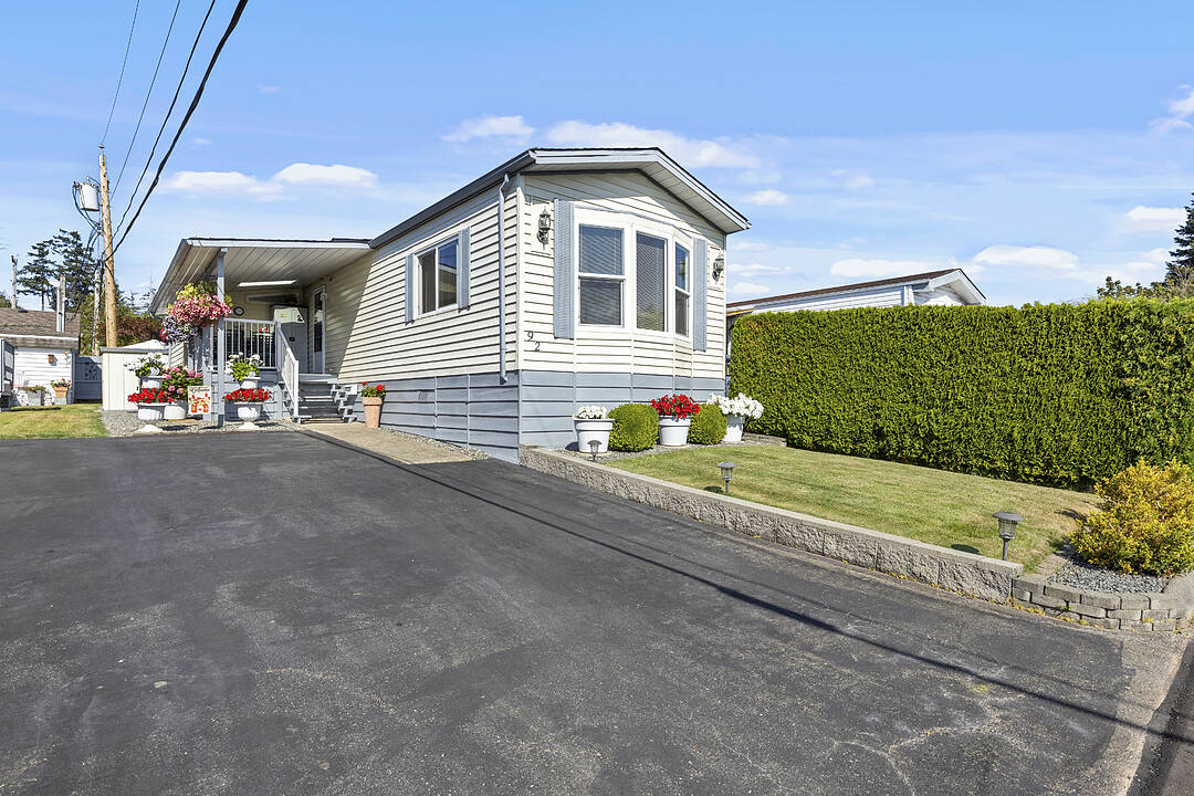 92-7701 Central Saanich Road, Central Saanich, British Columbia