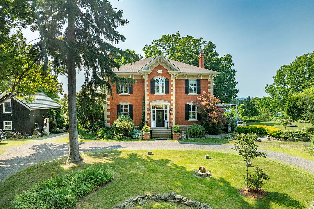 22 Hauser Pl, Hamilton, Ontario