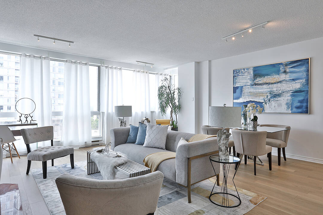 7 Broadway Ave #1003, Toronto, Ontario