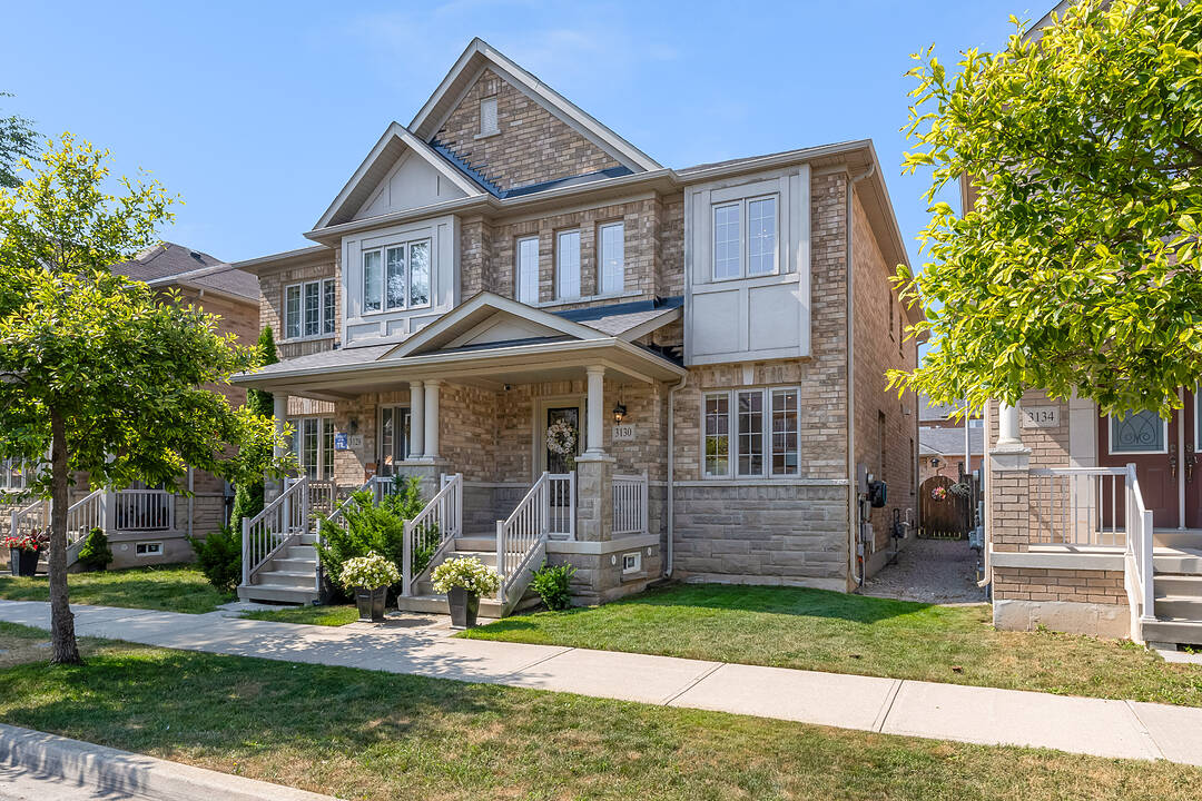 3130 Robert Brown Blvd, Oakville, Ontario