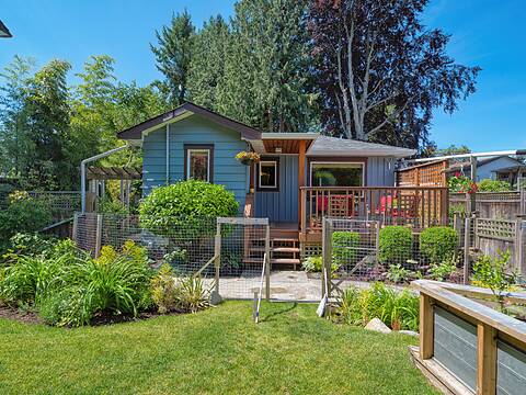4631 Whitaker Road, Sechelt