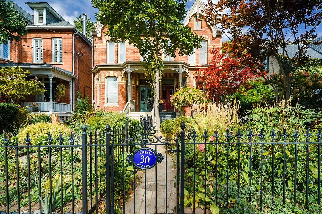 30 Amelia St, Toronto, Ontario