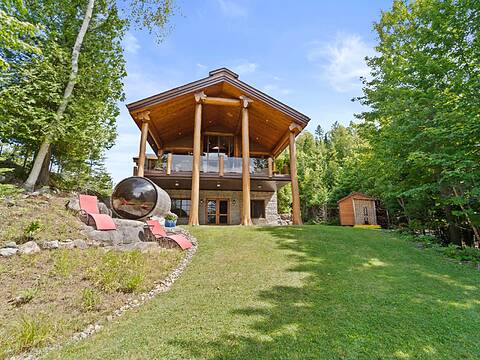 4641 Rue de la Rogeloise, Sainte-Adèle