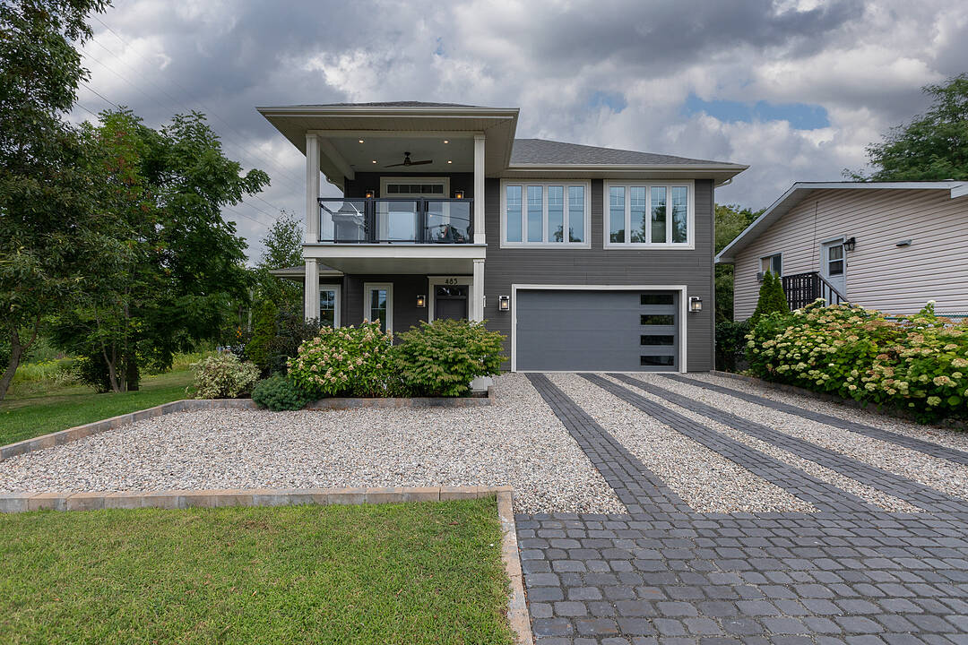 485 Stone Street North, Gananoque, Ontario