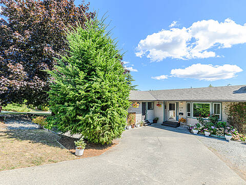 128 Paddock Place, Victoria