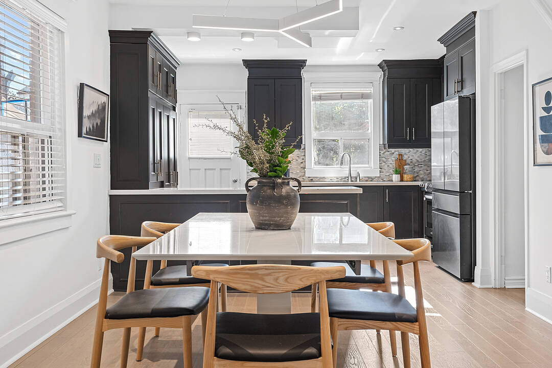 202 Arlington Ave, Toronto, Ontario