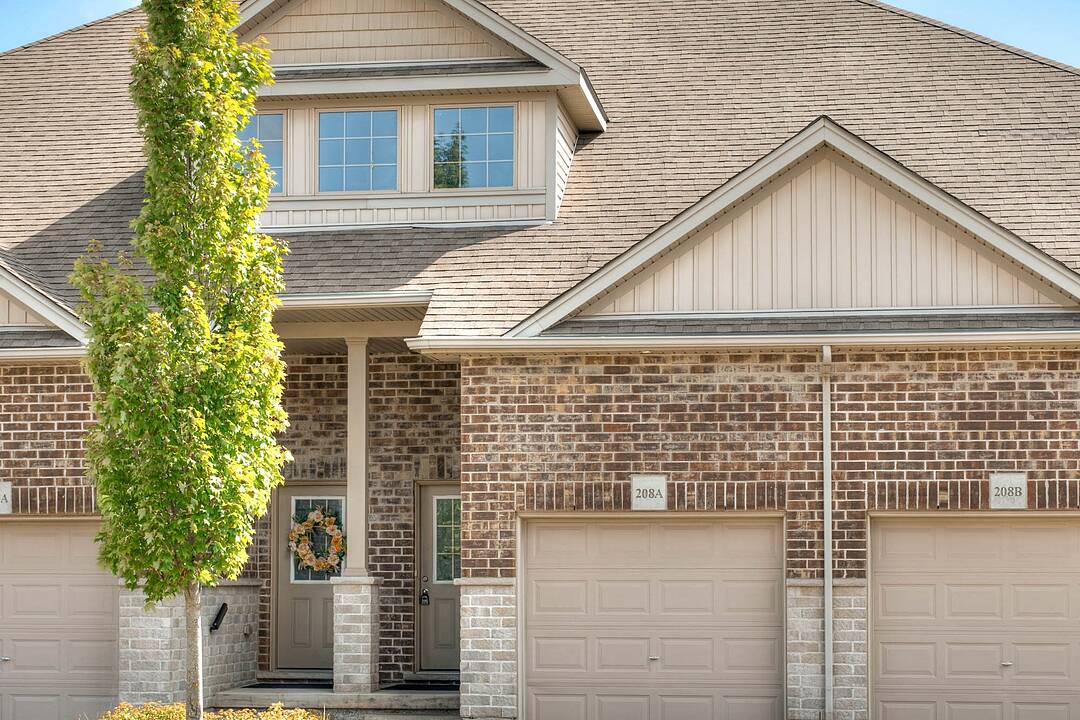208 Jessica Crescent #A, Kitchener, Ontario