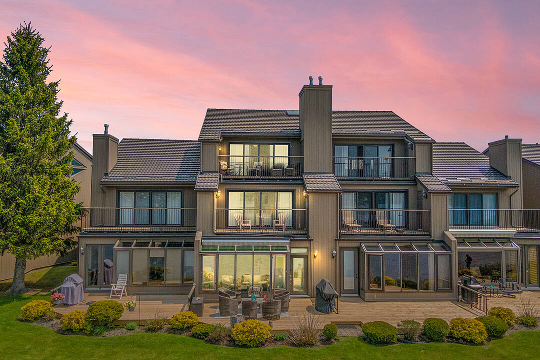 8 Beck Boulevard #10, Penetanguishene, Ontario
