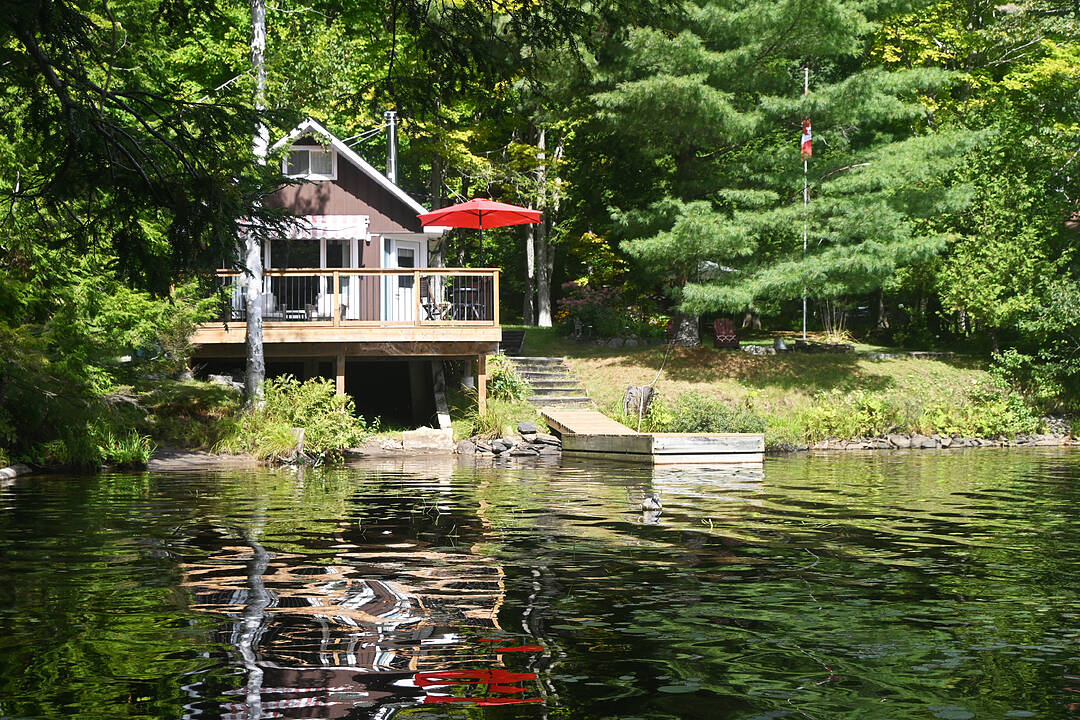 28 Pinewood Road, McDougall, Ontario