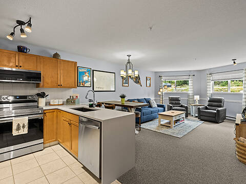 105-215 Kettleview Road, Big White