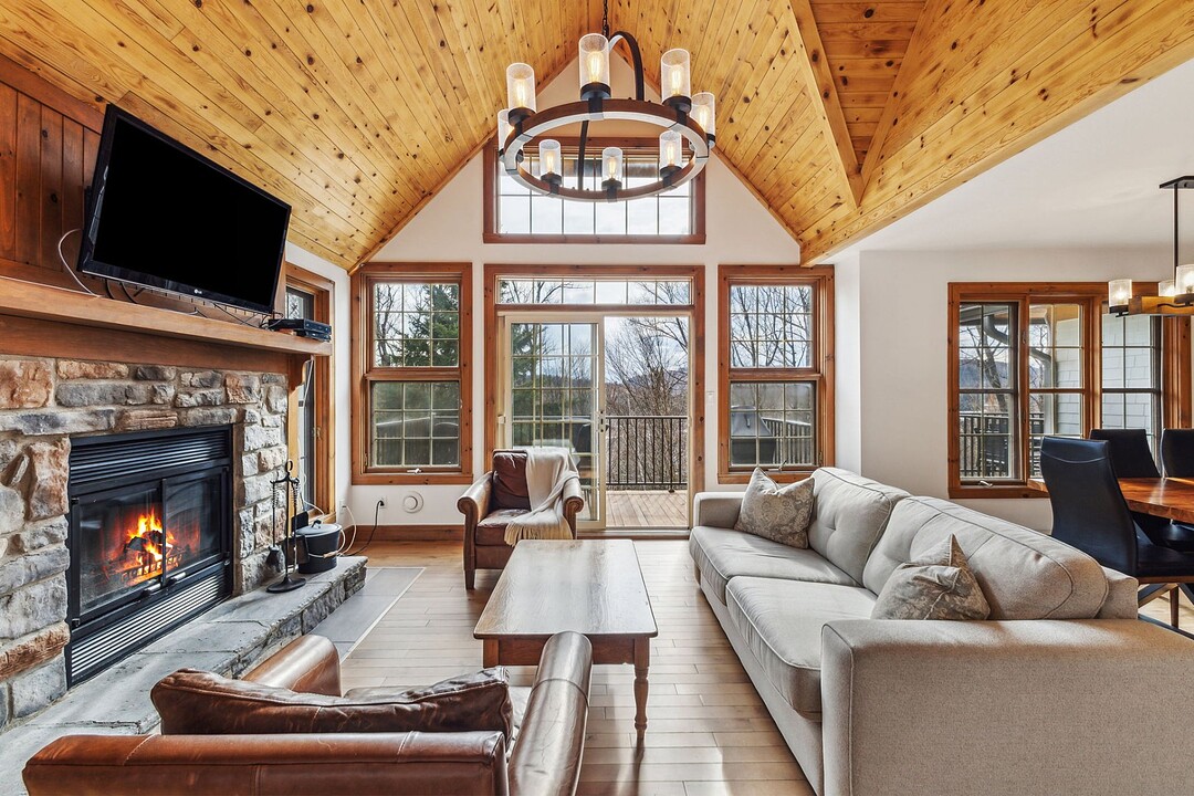 134 Ch. de la Forêt, Apt. 9, Mont-Tremblant, Québec