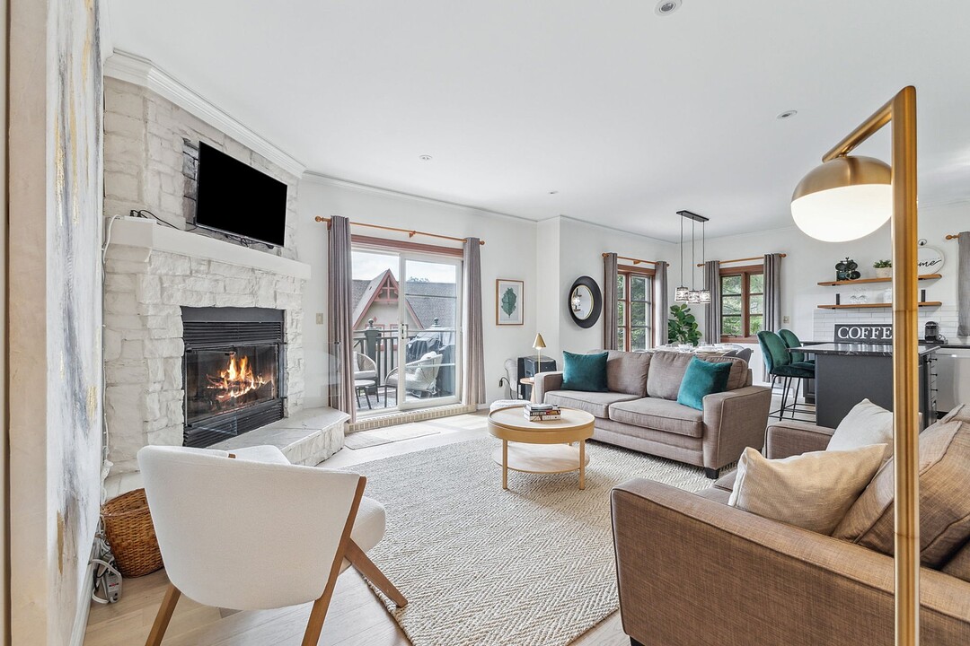 234 Ch. de la Forêt, Apt. 4, Mont-Tremblant, Québec