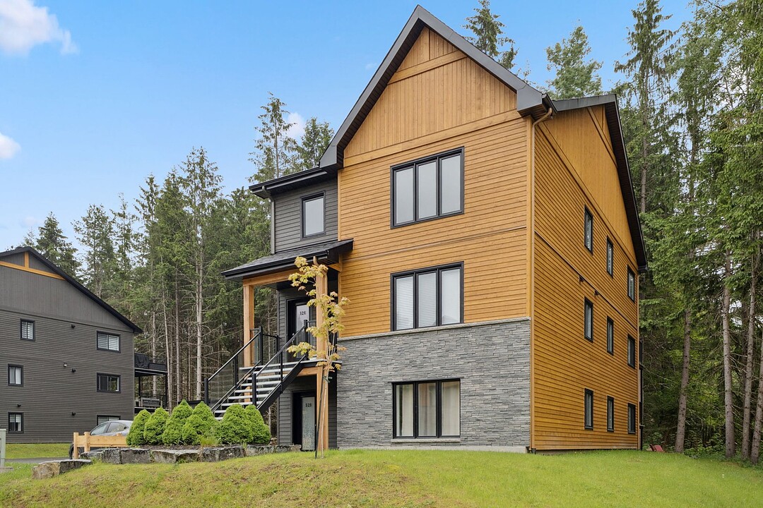 526 Rue Charlie-Forbell, Mont-Tremblant, Québec