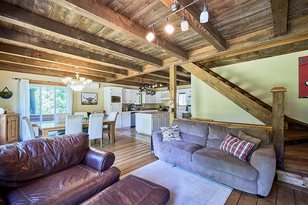 51 Ch. Solange, Saint-Donat, Québec