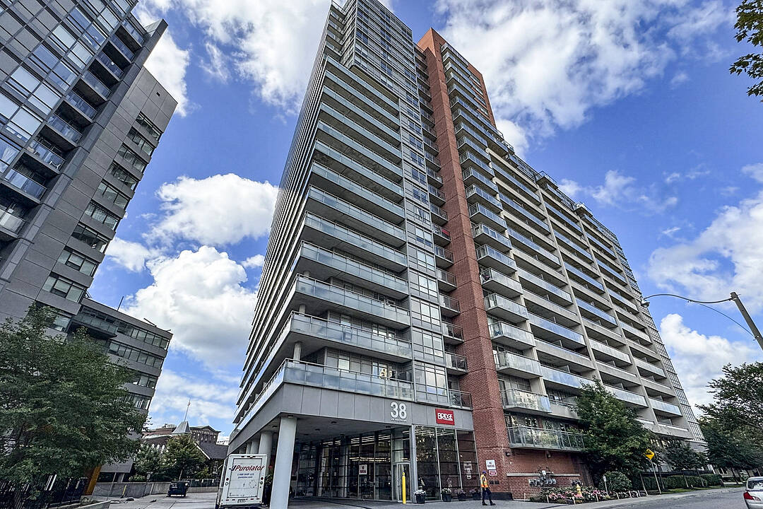 38 Joe Shuster Way #1123, Toronto, Ontario