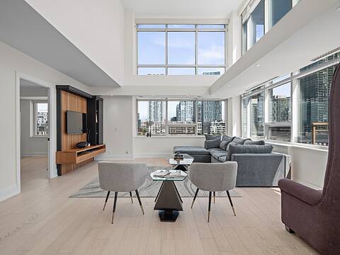 500 Queens Quay #PH 1005W, Toronto