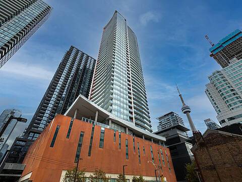 21 Widmer St #1511, Toronto