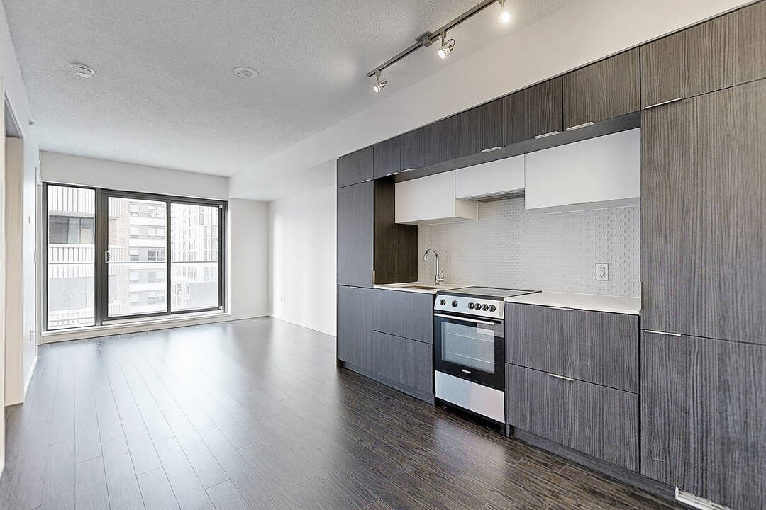 159 Dundas St E #705, Toronto, Ontario