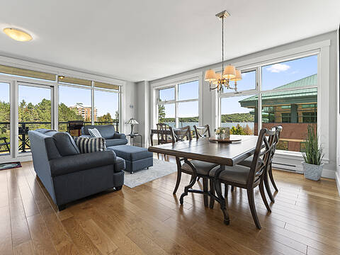 212 Waterfront Drive #305, Bedford