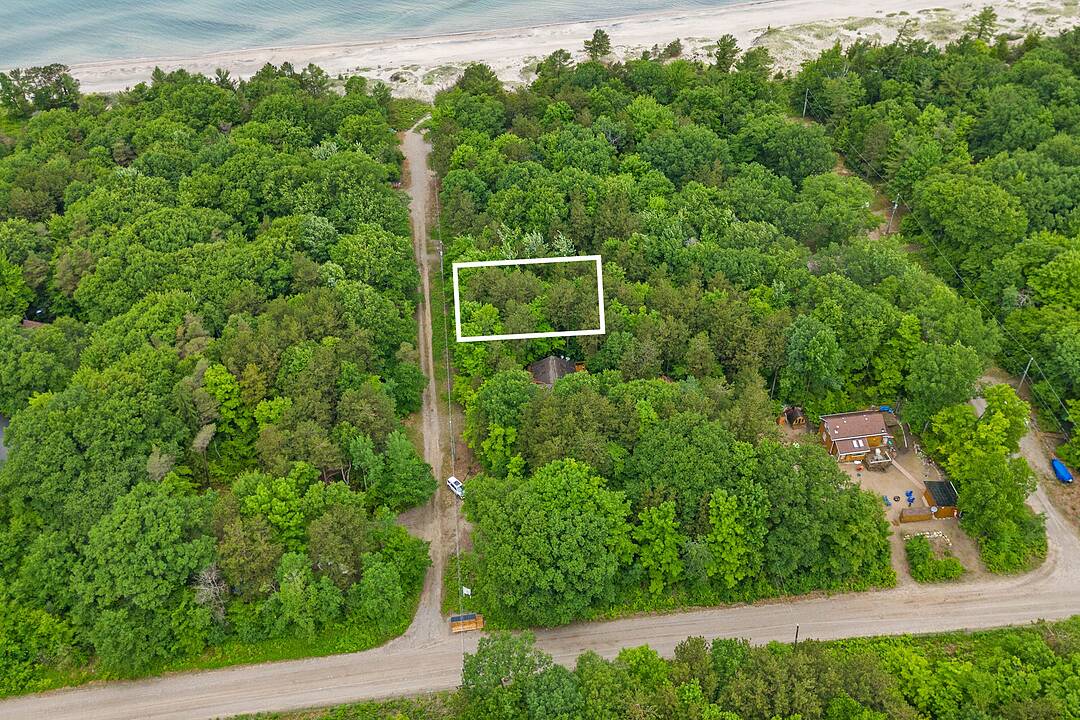 105 Amik Lane, Christian Island 30, Ontario