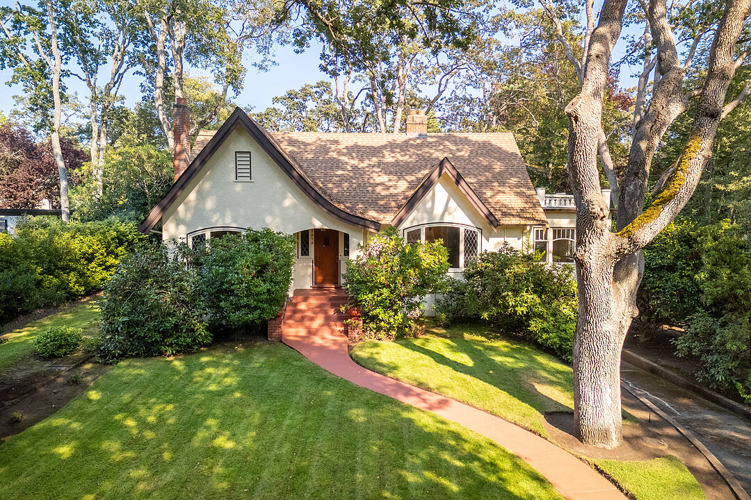 3375 Weald Road, Oak Bay, British Columbia
