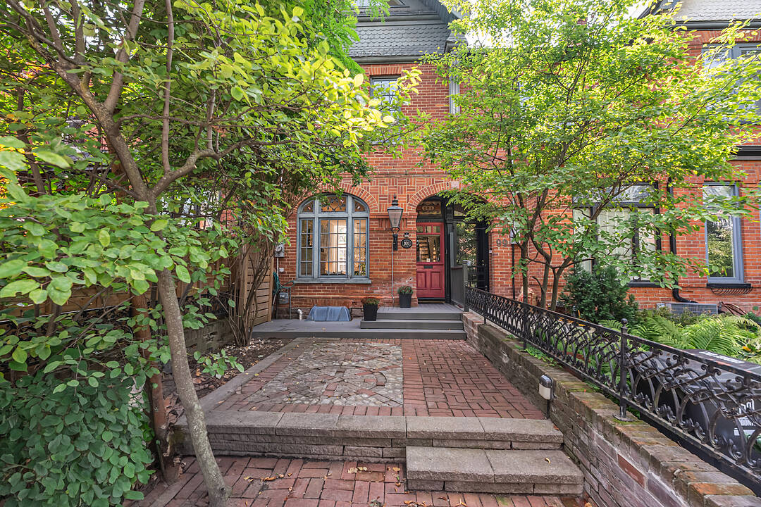 101 Amelia St, Toronto, Ontario