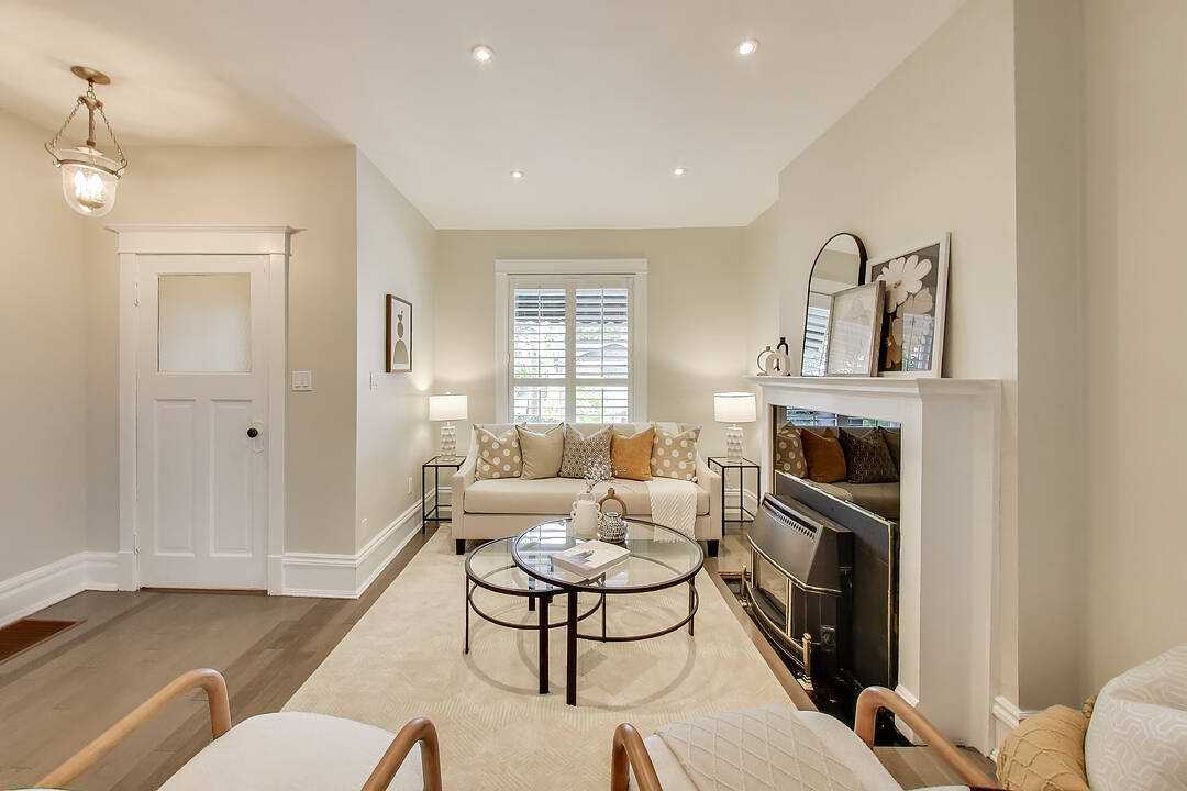 159 Glenmount Park Rd, Toronto, Ontario