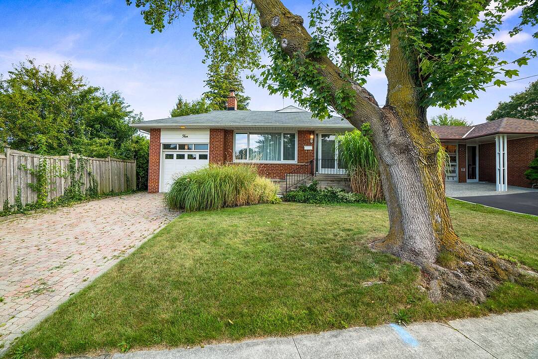 4 Ruscoe Cres, Toronto, Ontario