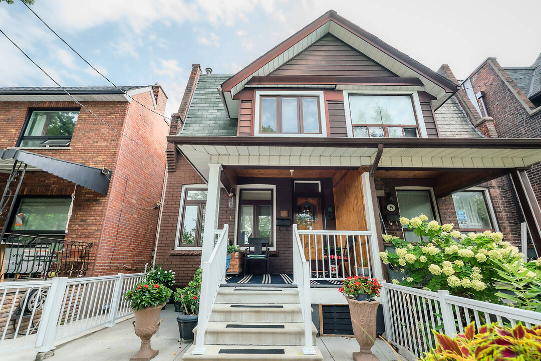 41 Margueretta St, Toronto, Ontario