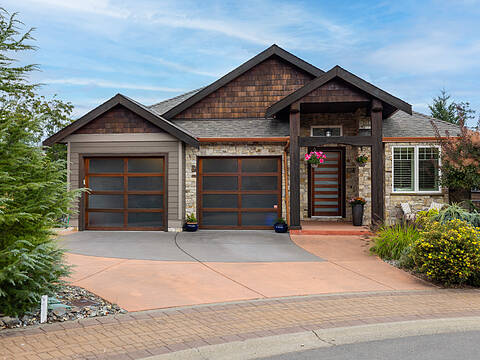 2027 Hedgestone Lane, Langford